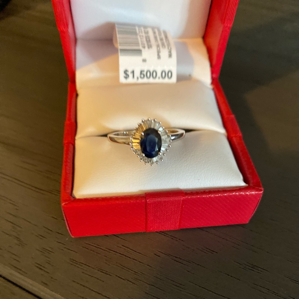 Blue Sapphire Diamond Ring